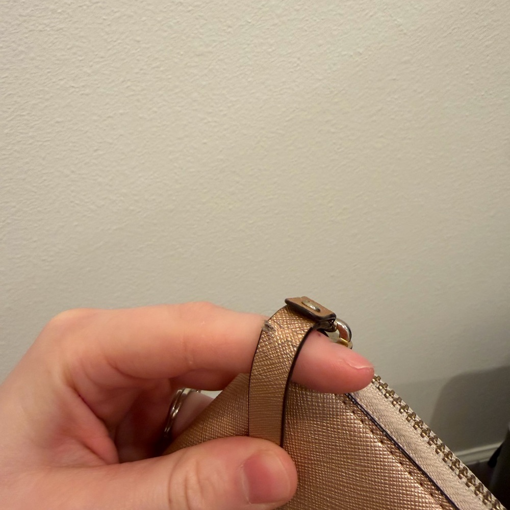 Kate Spade wallet - Picture 6 of 9